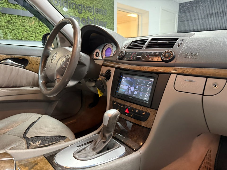 Mercedes E280 3,2 CDi Avantgarde stc. aut. 5d