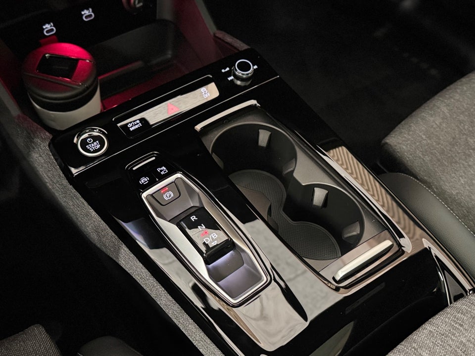 Audi Q6 e-tron Ultra quattro 5d