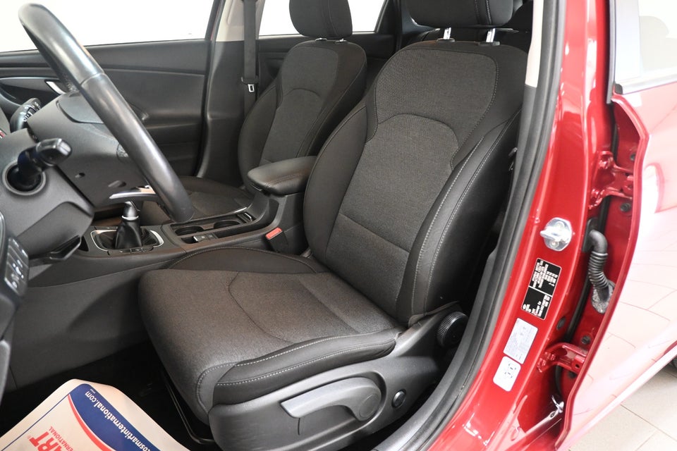 Hyundai i30 1,0 T-GDi Essential stc. 5d