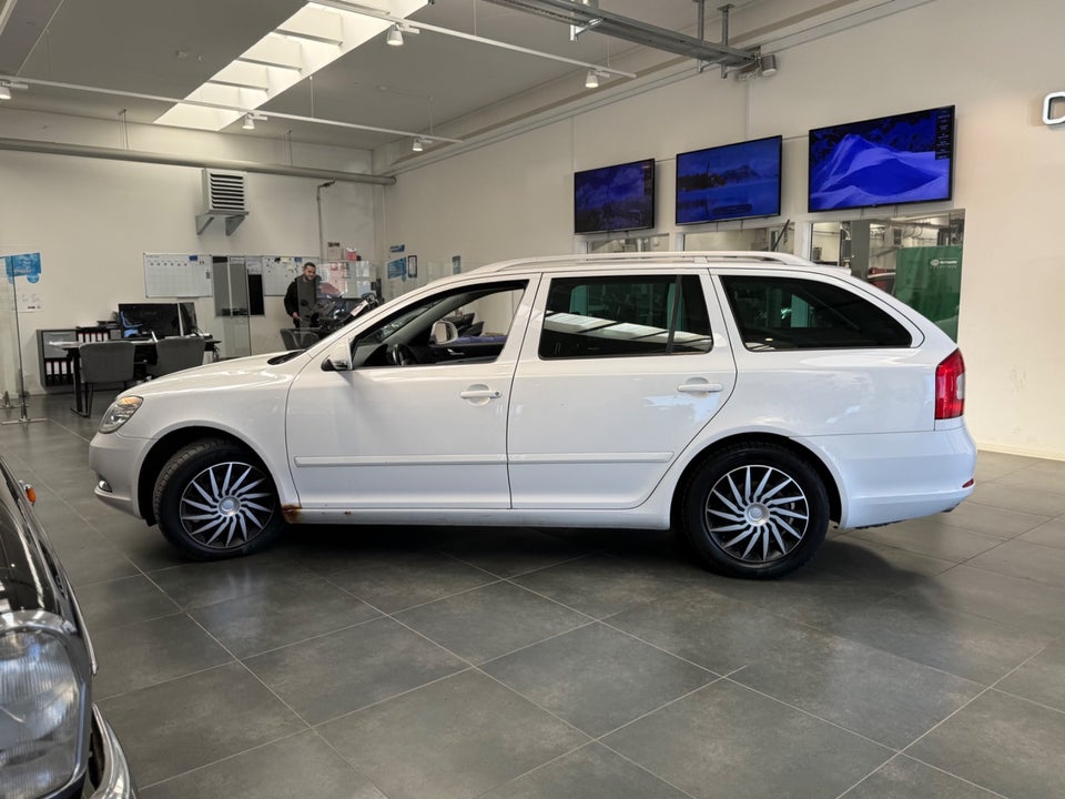 Skoda Octavia 1,4 TSi 122 Elegance Combi DSG 5d