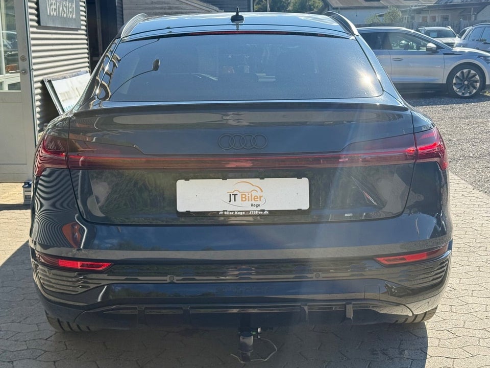 Audi Q8 e-tron 55 S-line Sportback quattro 5d