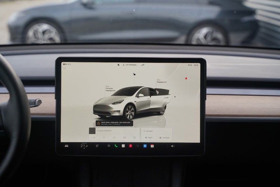 Tesla Model Y Long Range AWD 5d