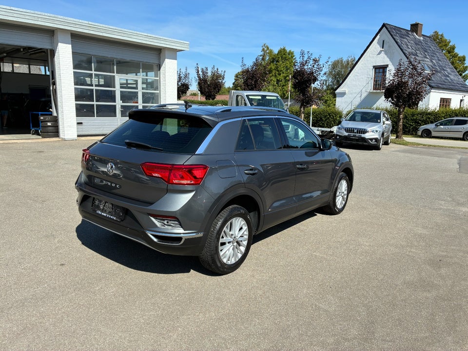 VW T-Roc 1,0 TSi 115 Style 5d