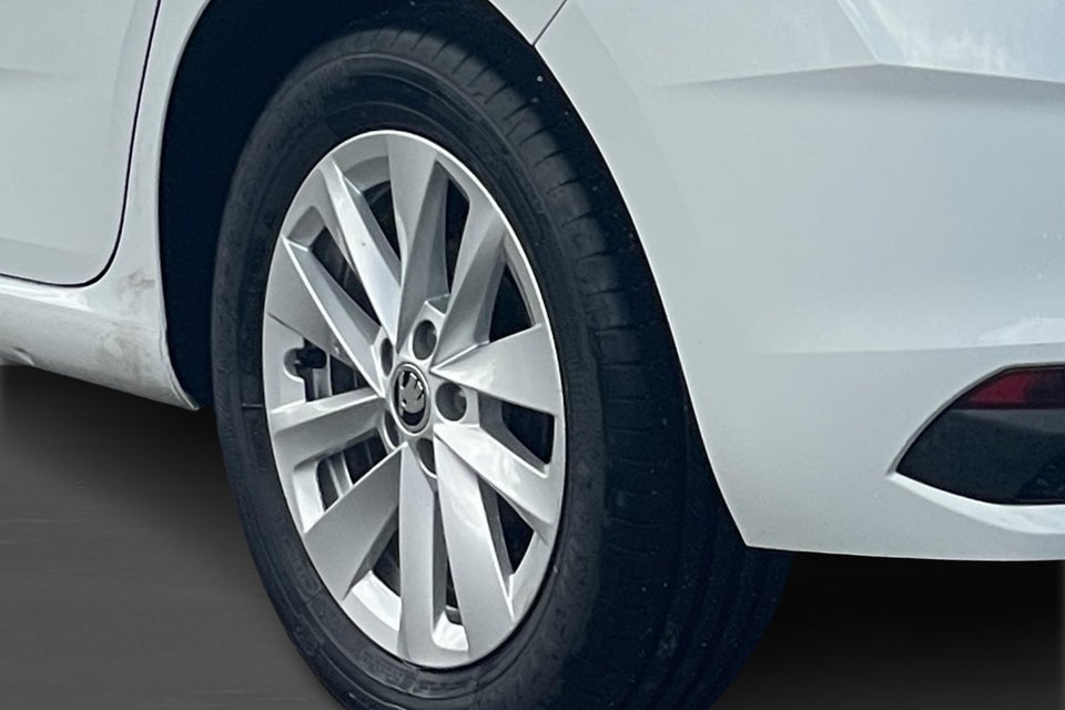 Skoda Scala 1,0 TSi 115 Selection DSG 5d