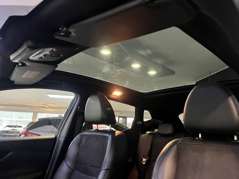 Nissan Qashqai 1,2 Dig-T 115 N-Vision 5d