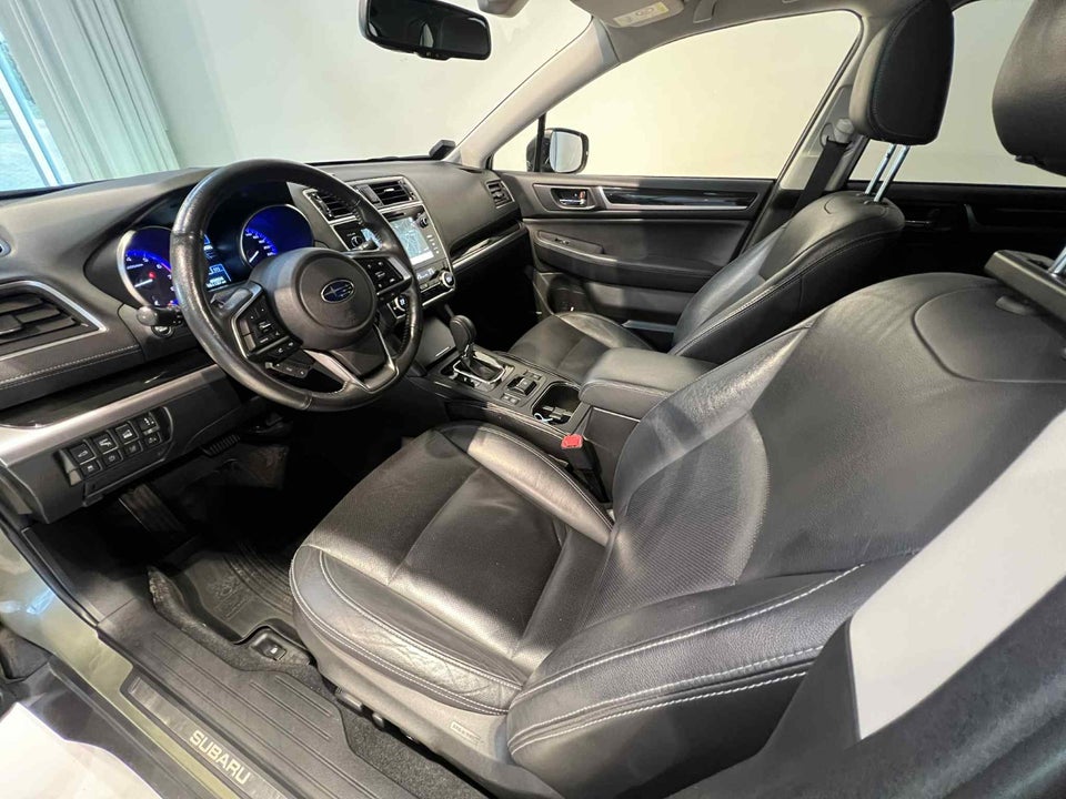 Subaru Outback 2,5 Summit L-tr. 5d