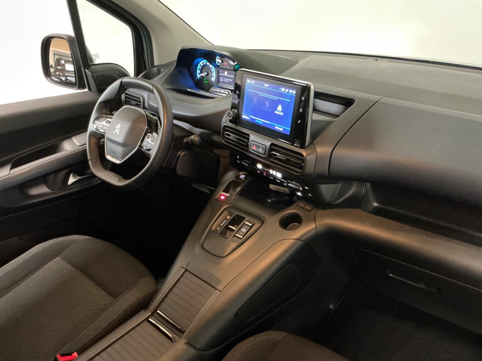 Peugeot e-Rifter 50 Allure Pack Family L2 5d