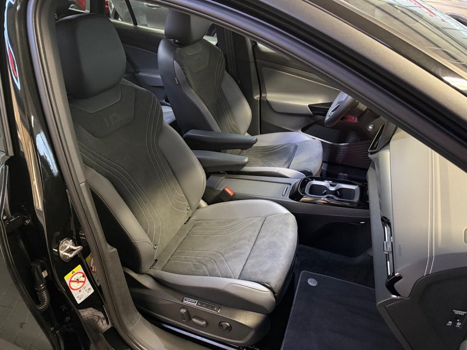 VW ID.4 77 Style+ 5d