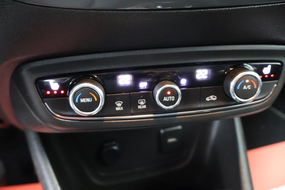 Opel Crossland 1,2 T 130 Sport aut. 5d