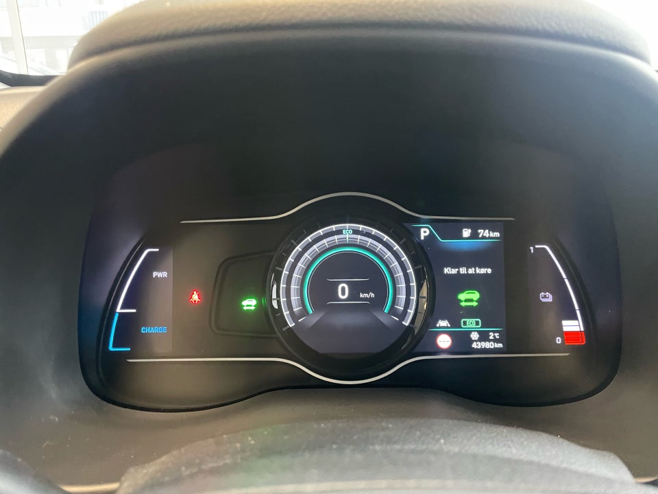 Hyundai Kona 64 EV Premium 5d