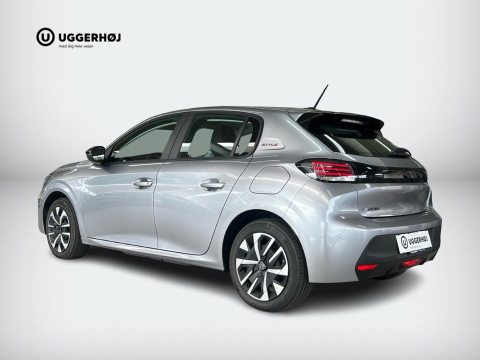 Peugeot e-208 50 Style 5d