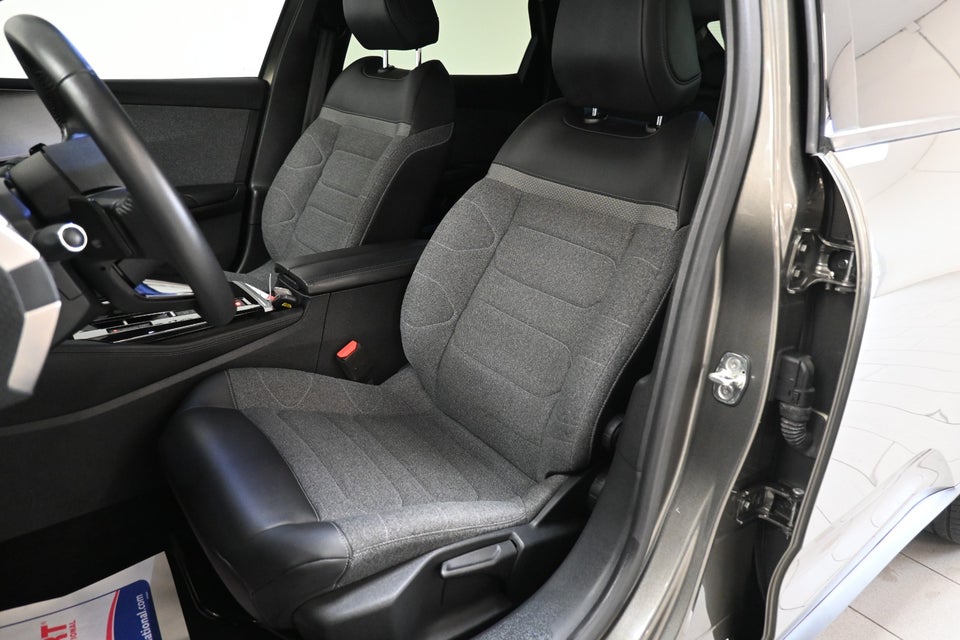 Citroën C5 X 1,6 Hybrid Concorde EAT8 5d