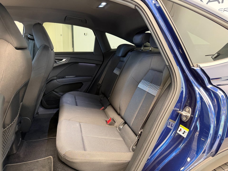 Audi Q4 e-tron 35 Attitude Sportback 5d