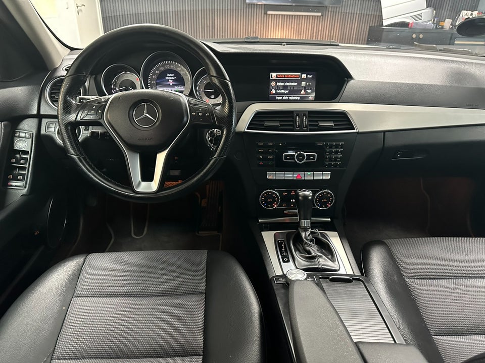 Mercedes C220 2,2 CDi Avantgarde stc. aut. BE 5d