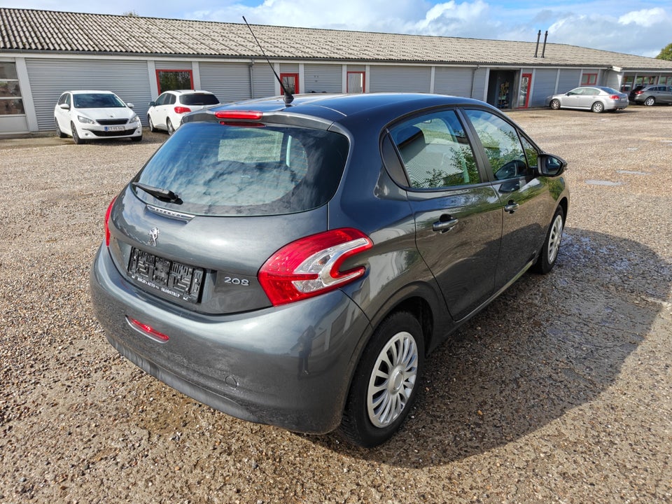 Peugeot 208 1,2 VTi Active Motion 5d