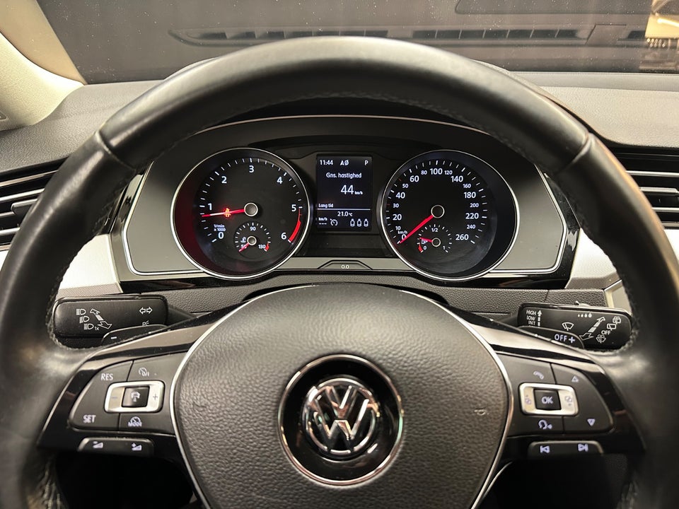 VW Passat 1,6 TDi 120 Comfortline Variant DSG 5d