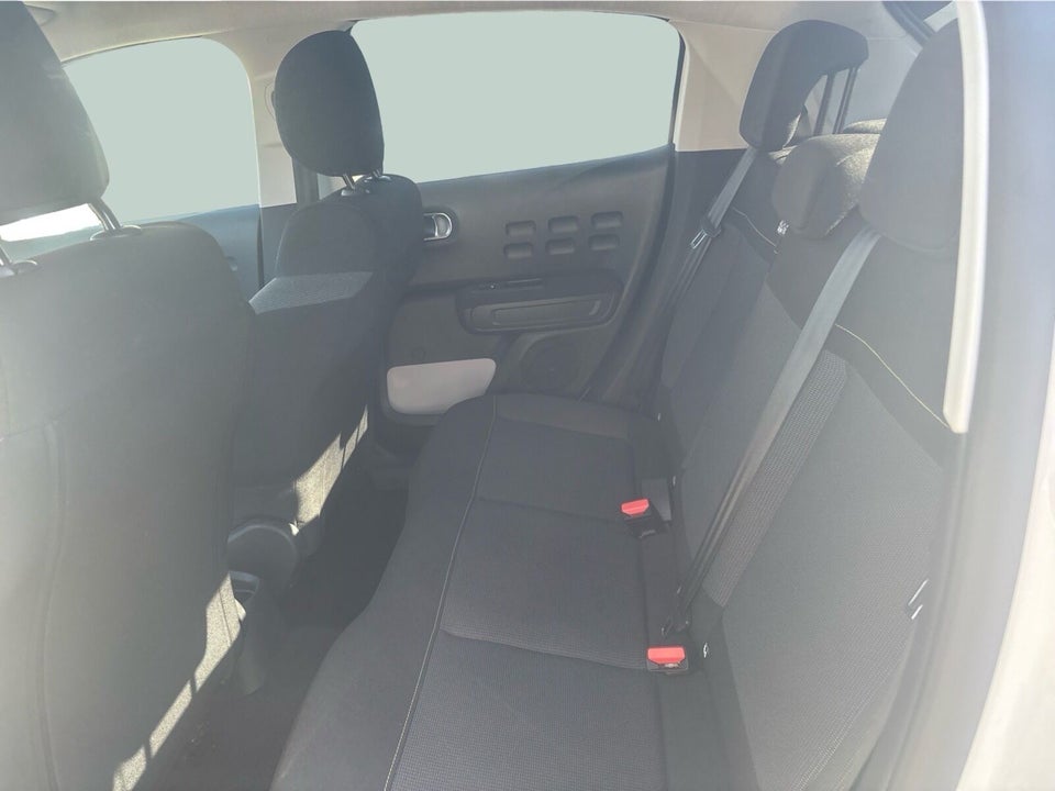 Citroën C3 1,2 PureTech 83 Shine 5d