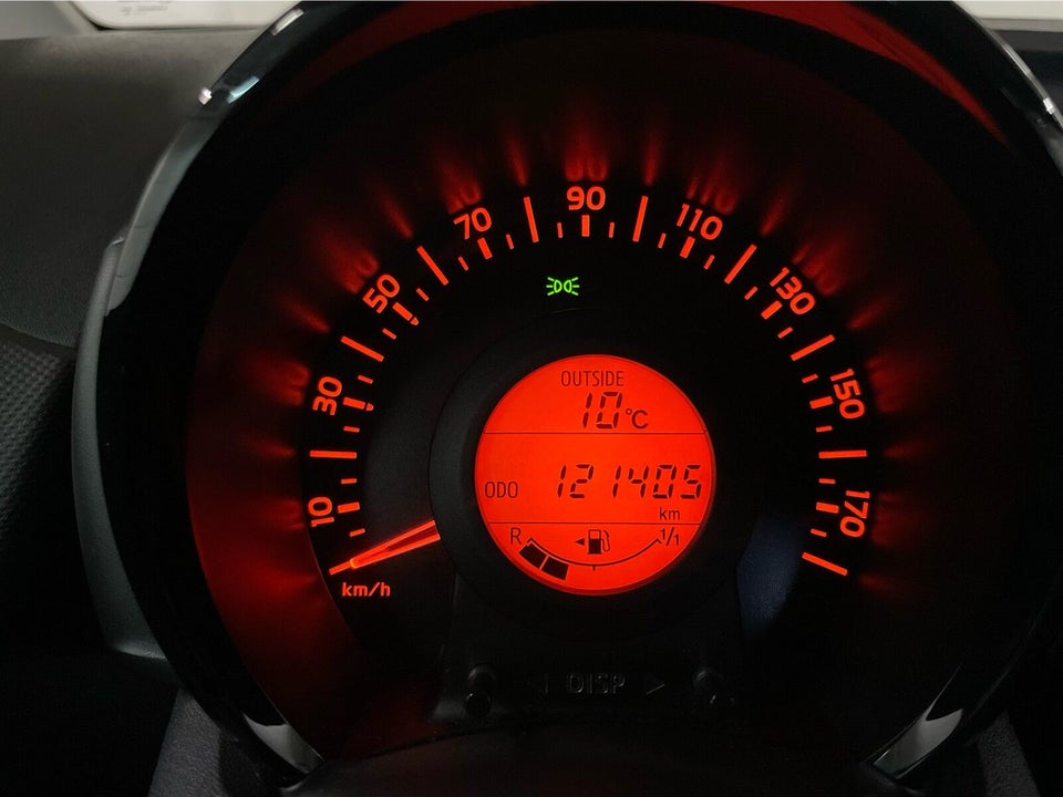 Citroën C1 1,0 VTi Shine 5d