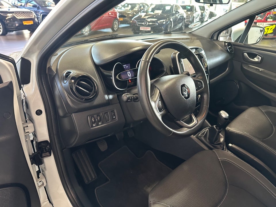 Renault Clio IV 0,9 TCe 90 Zen Sport Tourer Van 5d