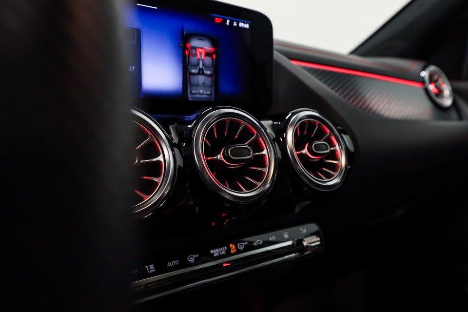 Mercedes EQA250+ AMG Advance 5d