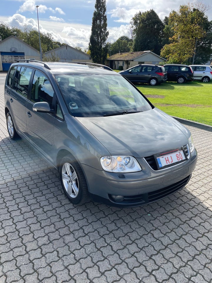 VW Touran 1,9 TDi 100 Trendline Van 5d