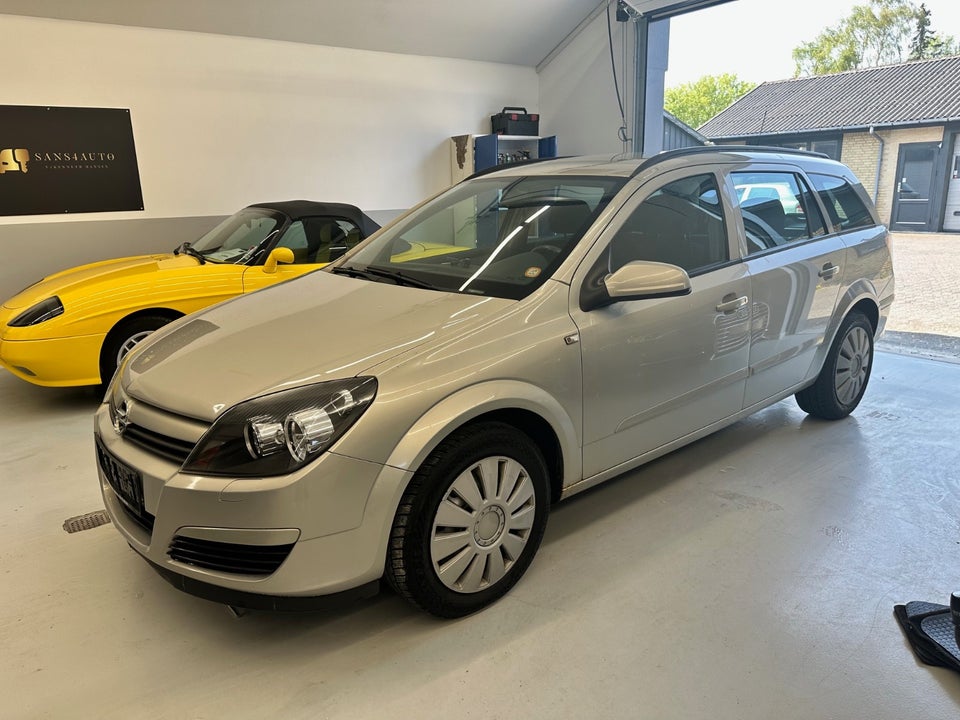 Opel Astra 1,4 16V Enjoy Wagon 5d