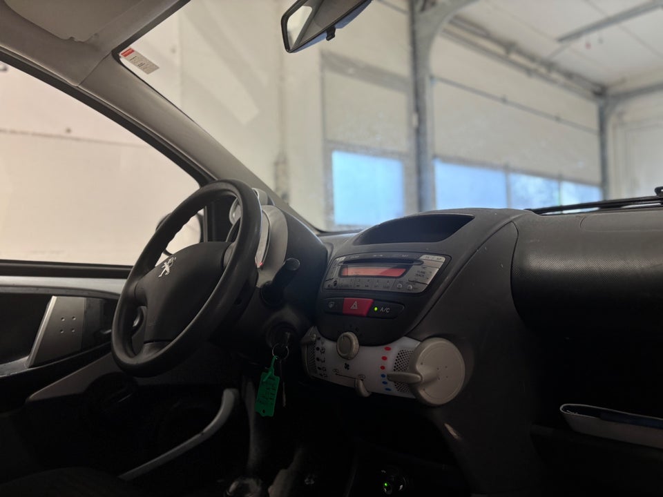 Peugeot 107 1,0 Cool 5d