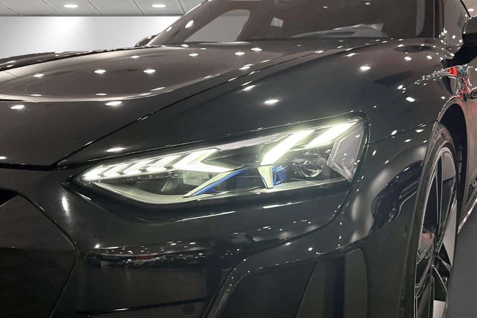 Audi RS e-tron GT pro quattro 4d