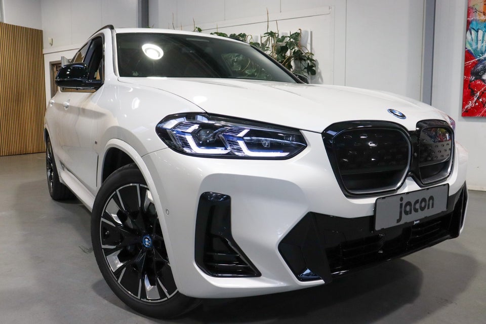 BMW iX3 Charged Plus M-Sport 5d