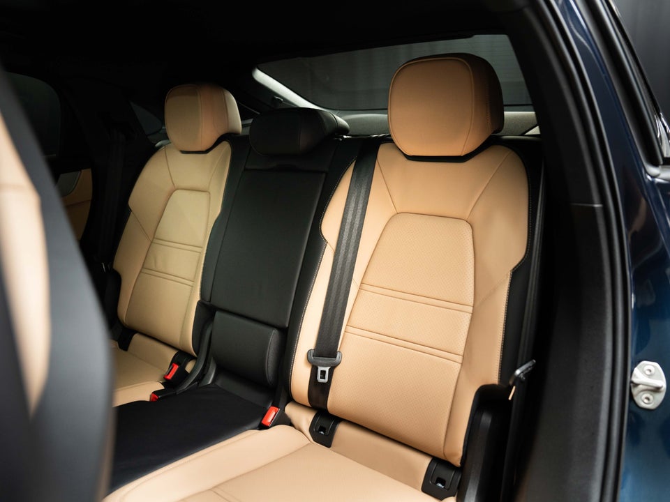 Porsche Cayenne 3,0 E-Hybrid Coupé Tiptr. 5d