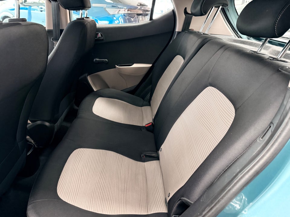 Hyundai i10 1,0 Move 5d