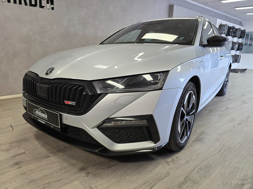 Skoda Octavia 1,4 TSi iV RS Combi DSG 5d