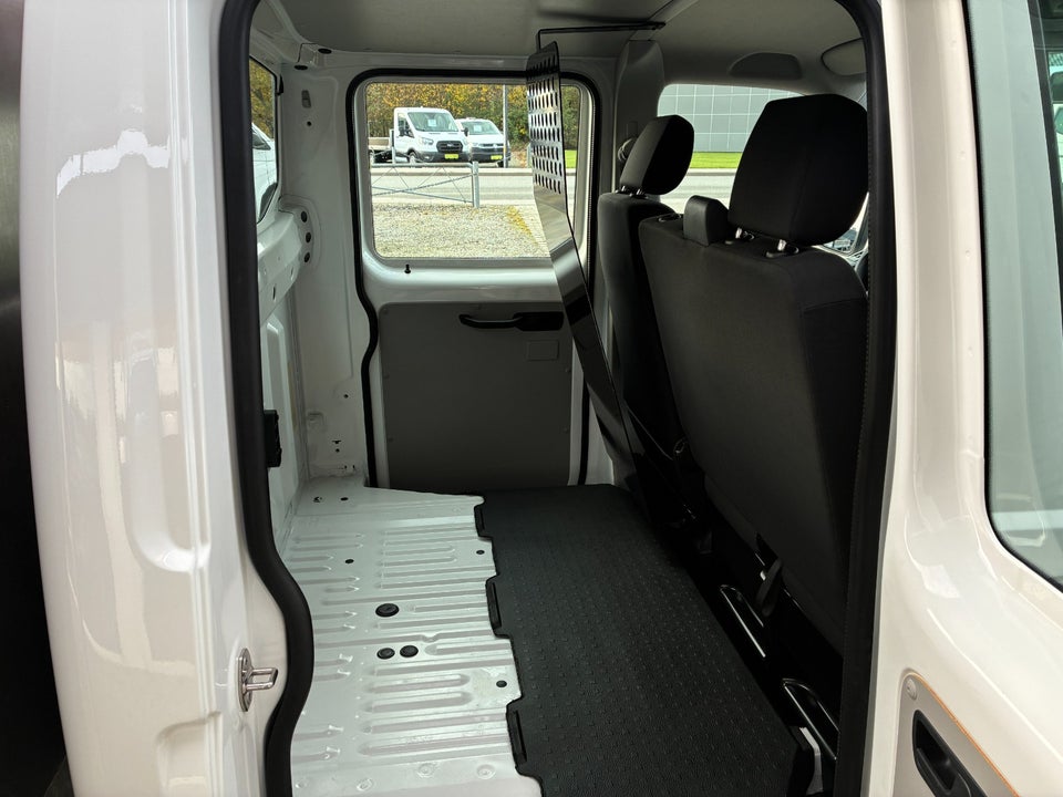 VW Transporter 2,0 TDi 102 Db.Kab m/lad 4d