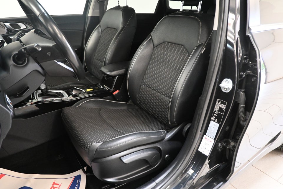 Kia Ceed 1,6 PHEV Upgrade SW DCT 5d