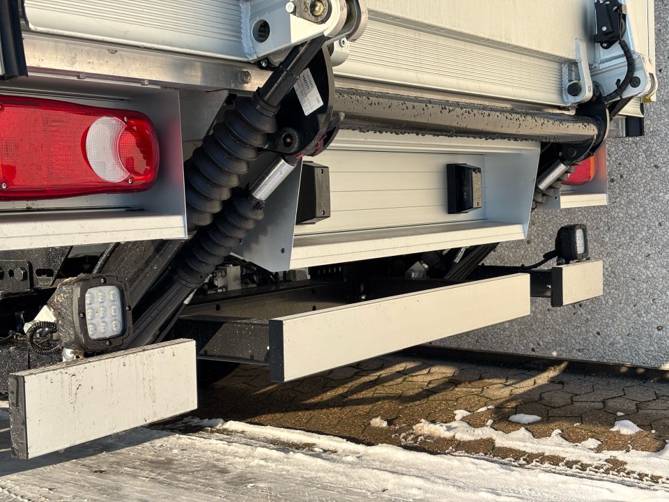 Fiat Ducato 35 Maxi 2,2 MJT 180 Kassevogn L3H2 Pro+ aut.