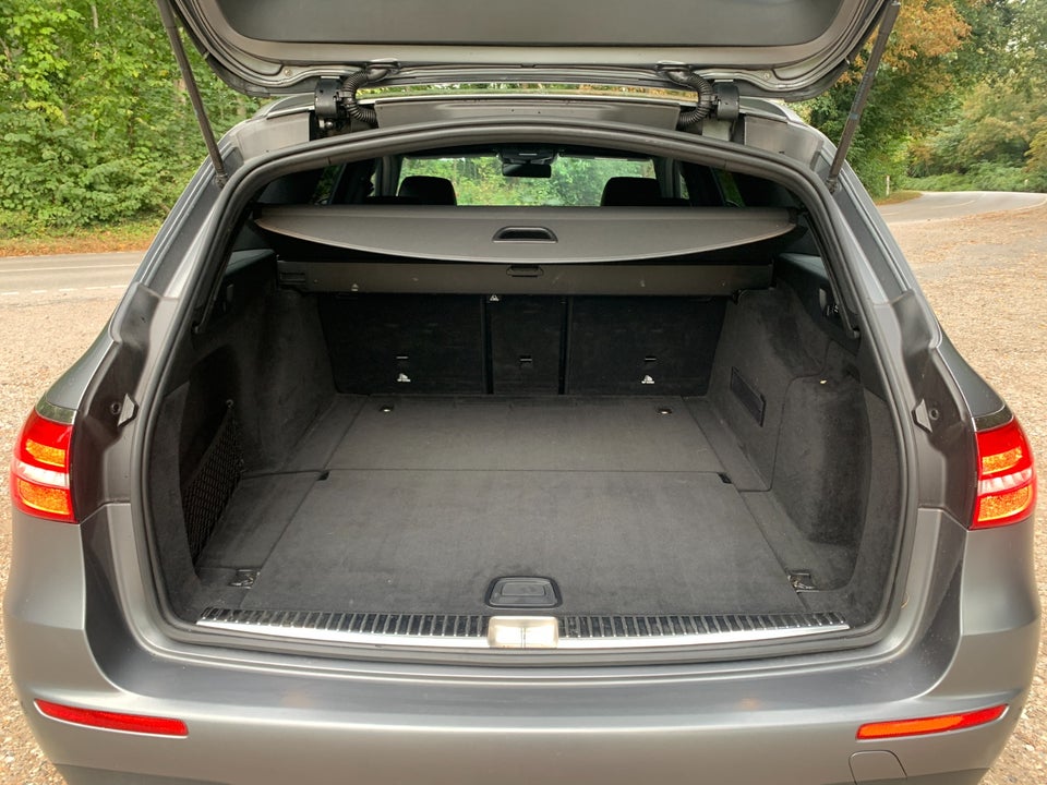 Mercedes E43 3,0 AMG stc. aut. 4Matic 5d