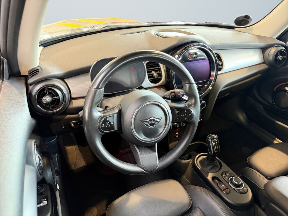 MINI Cooper SE Camden Edition 3d