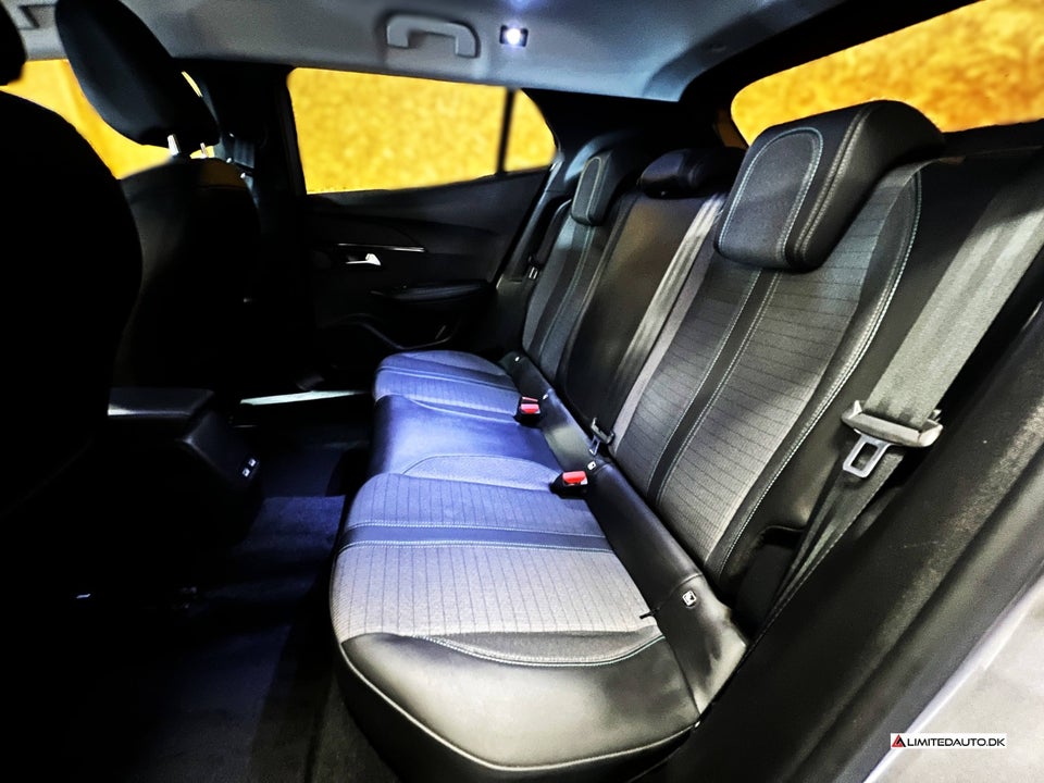 Peugeot 2008 1,2 PureTech 130 Allure Pack EAT8 5d