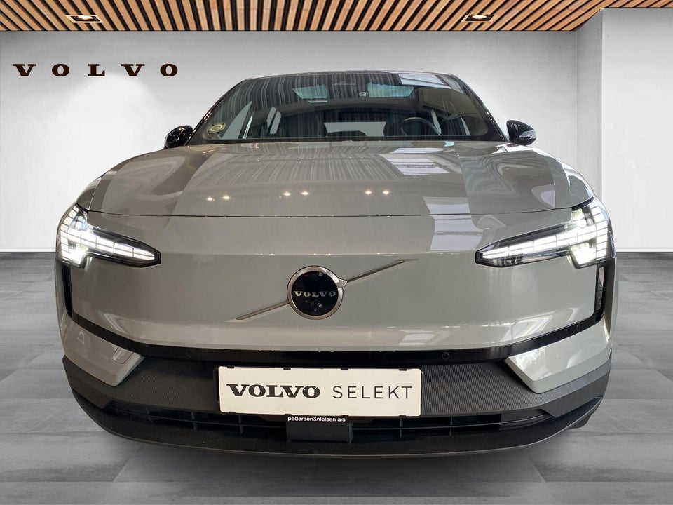 Volvo EX30 Extended Range Ultra 5d