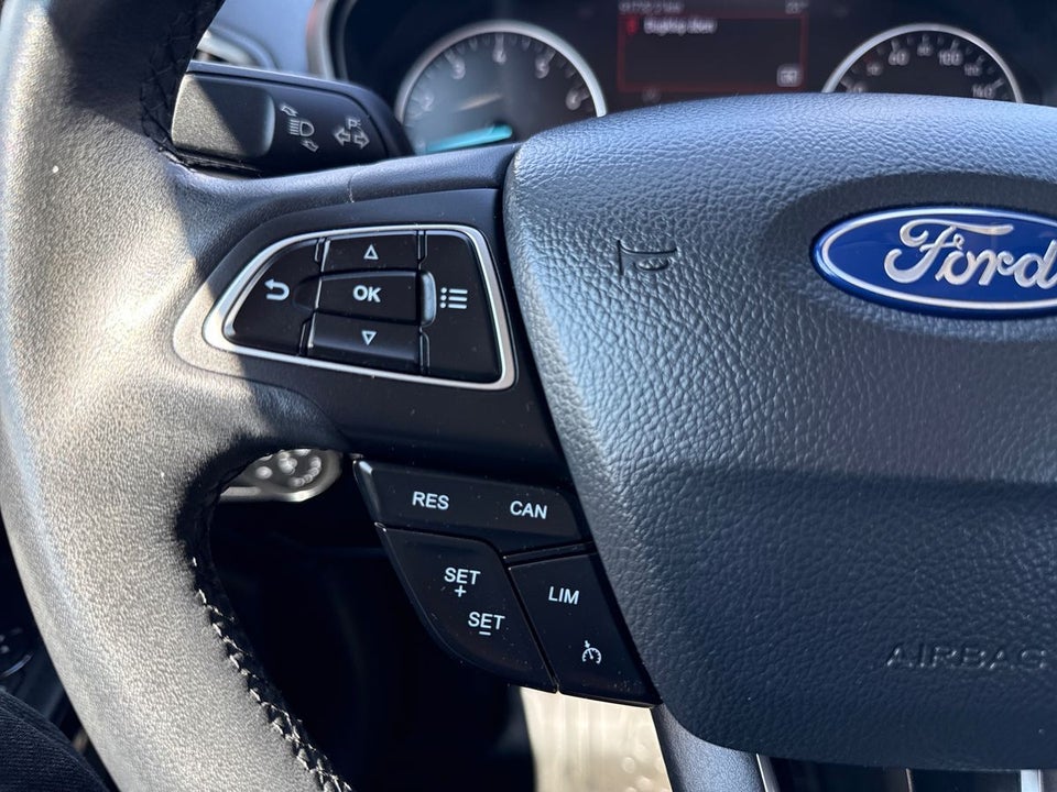 Ford EcoSport 1,0 EcoBoost Titanium 5d
