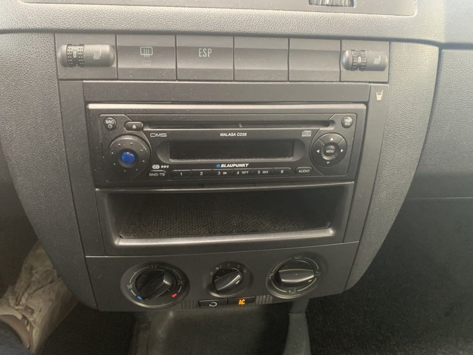 Skoda Fabia 1,4 16V 75 Ambiente Combi 5d