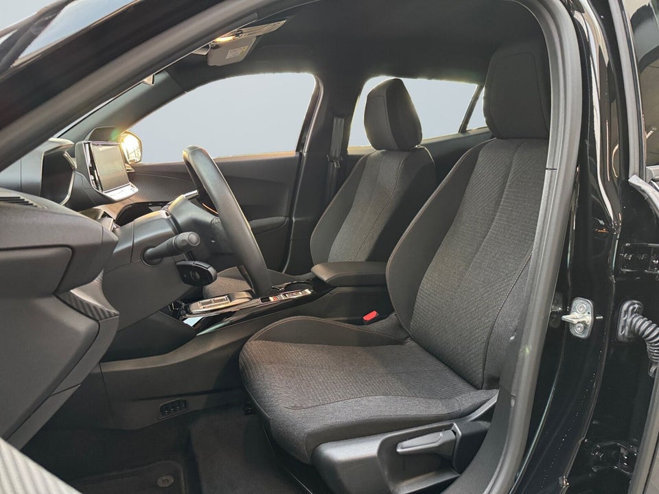 Peugeot e-2008 54 Style 5d