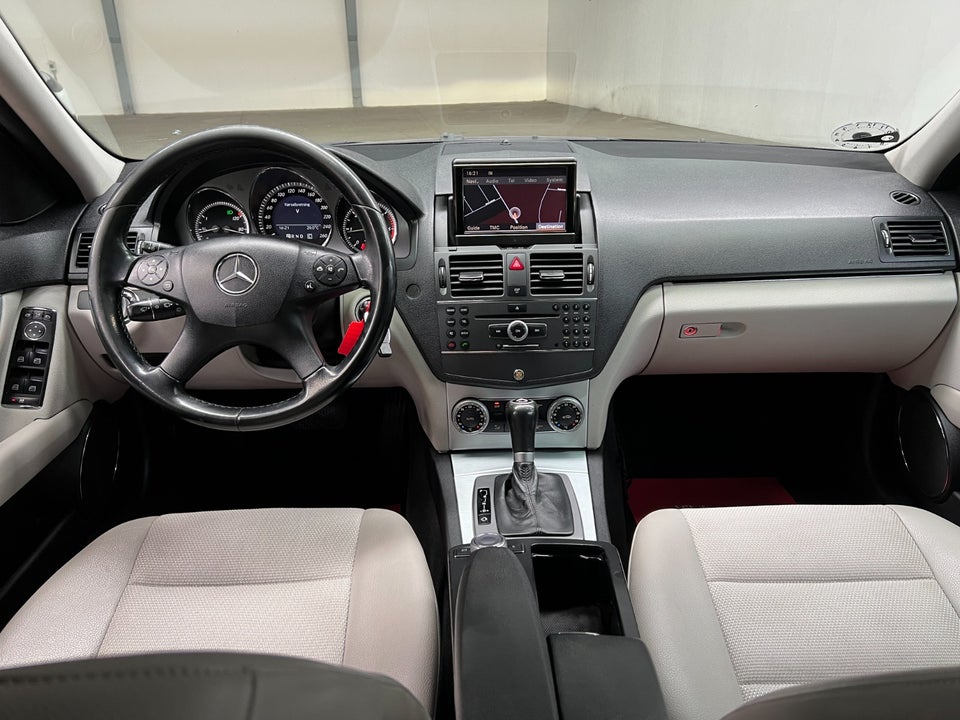 Mercedes C220 2,2 CDi Avantgarde stc. aut. 5d