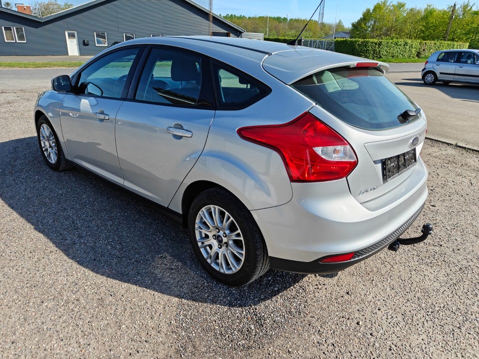 Ford Focus 1,0 SCTi 100 Titanium ECO 5d