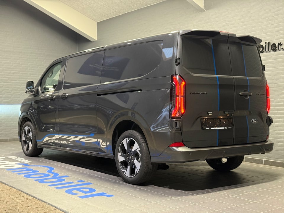 Ford Transit Custom 320L 2,0 EcoBlue Sport aut.