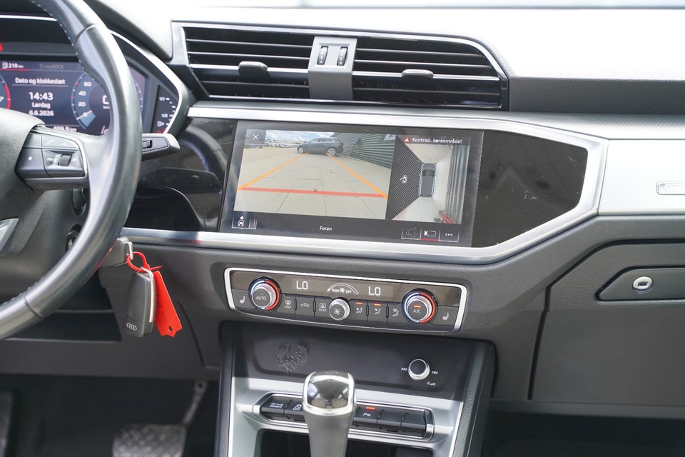 Audi Q3 35 TFSi Advanced Prestige S-tr. 5d