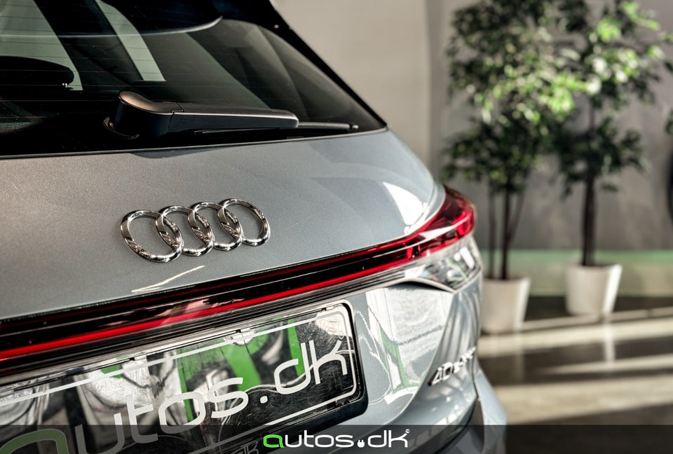 Audi Q4 e-tron 40 Advanced 5d