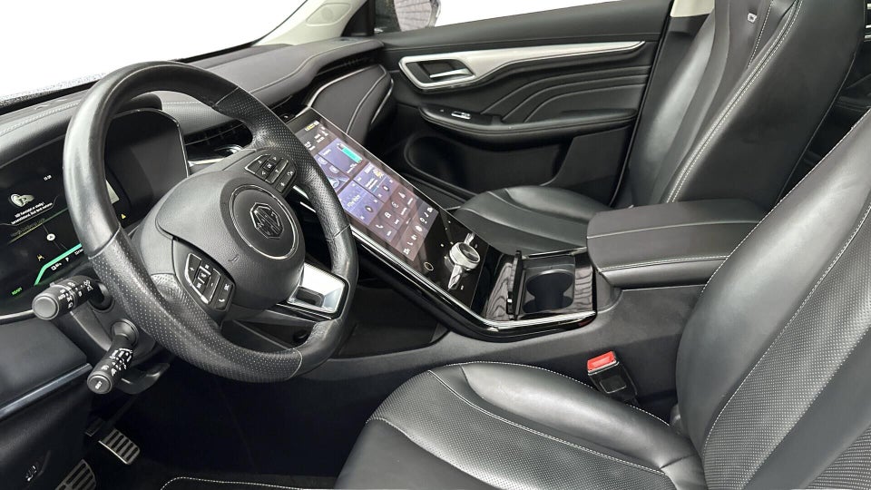 MG Marvel R Luxury 5d