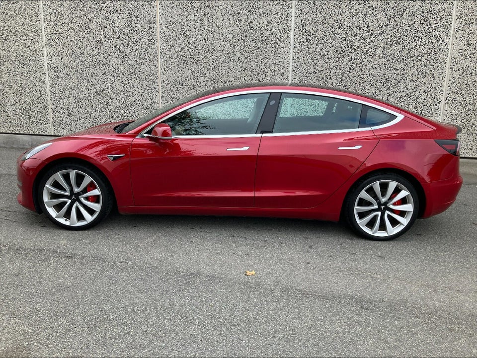 Tesla Model 3 Performance AWD 4d