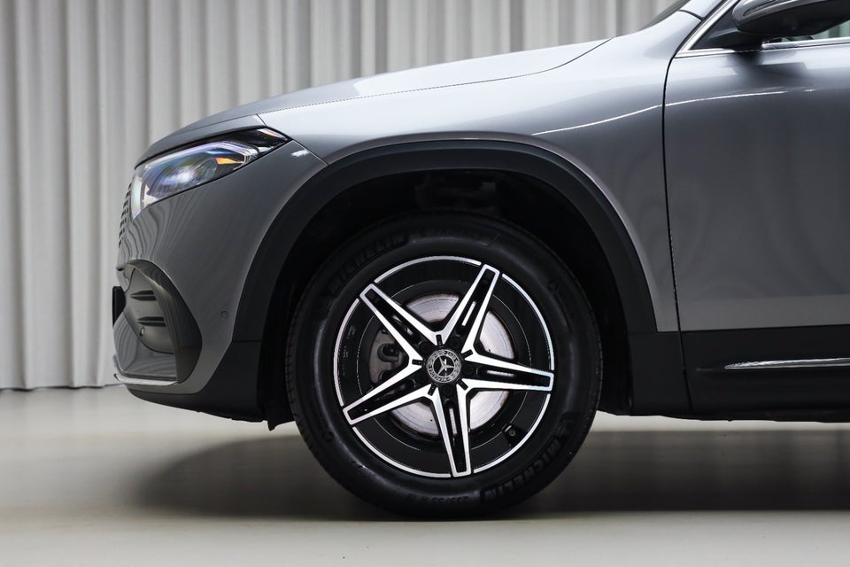Mercedes EQB250+ AMG Premium 5d